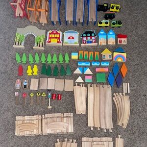 Children’s Wooden train track and bridge lot with trains 109+ pieces bundle